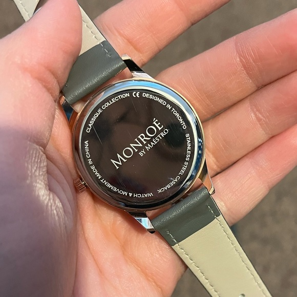 Monroe watch - Picture 3 of 3